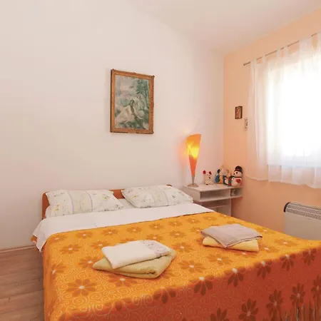 Amazing In Pag With House Sea View Апартаменты