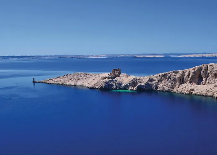 1 Bedroom Amazing Apartment In Pag Pag Town