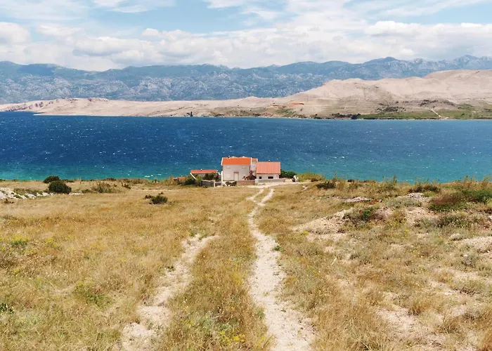 Apartment 1 Bedroom Amazing Apartment In Pag